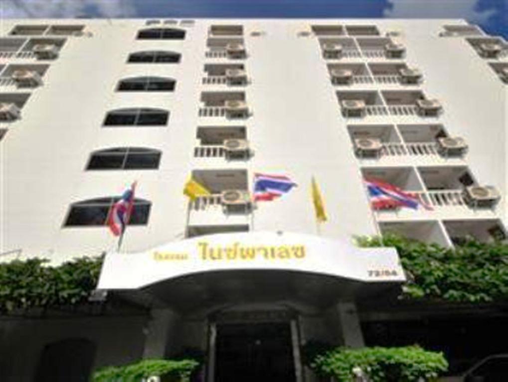 Nice Palace Hotel Bangkok Exterior foto